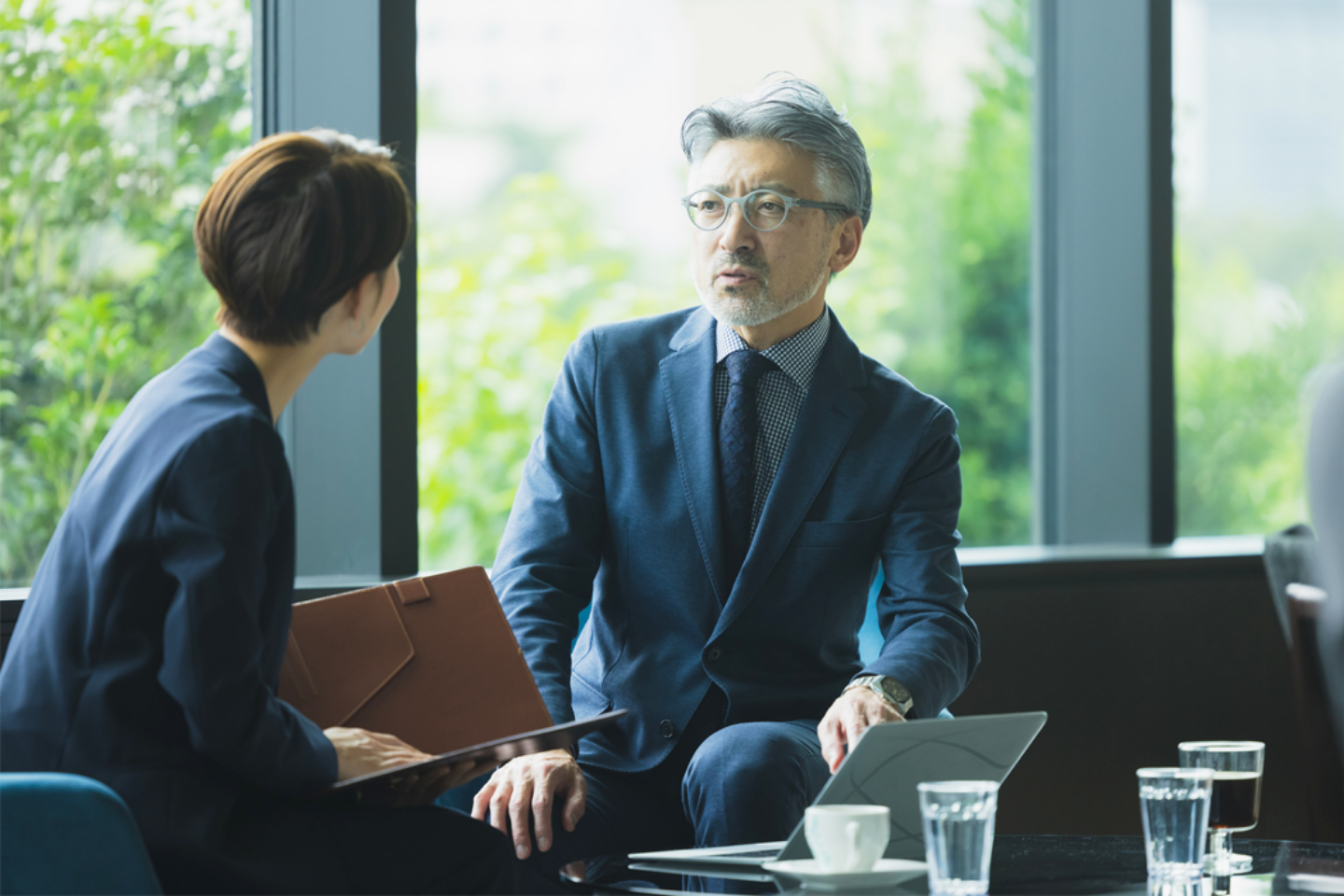 株式会社サンプルアソシエイツ様 アイチャッチ